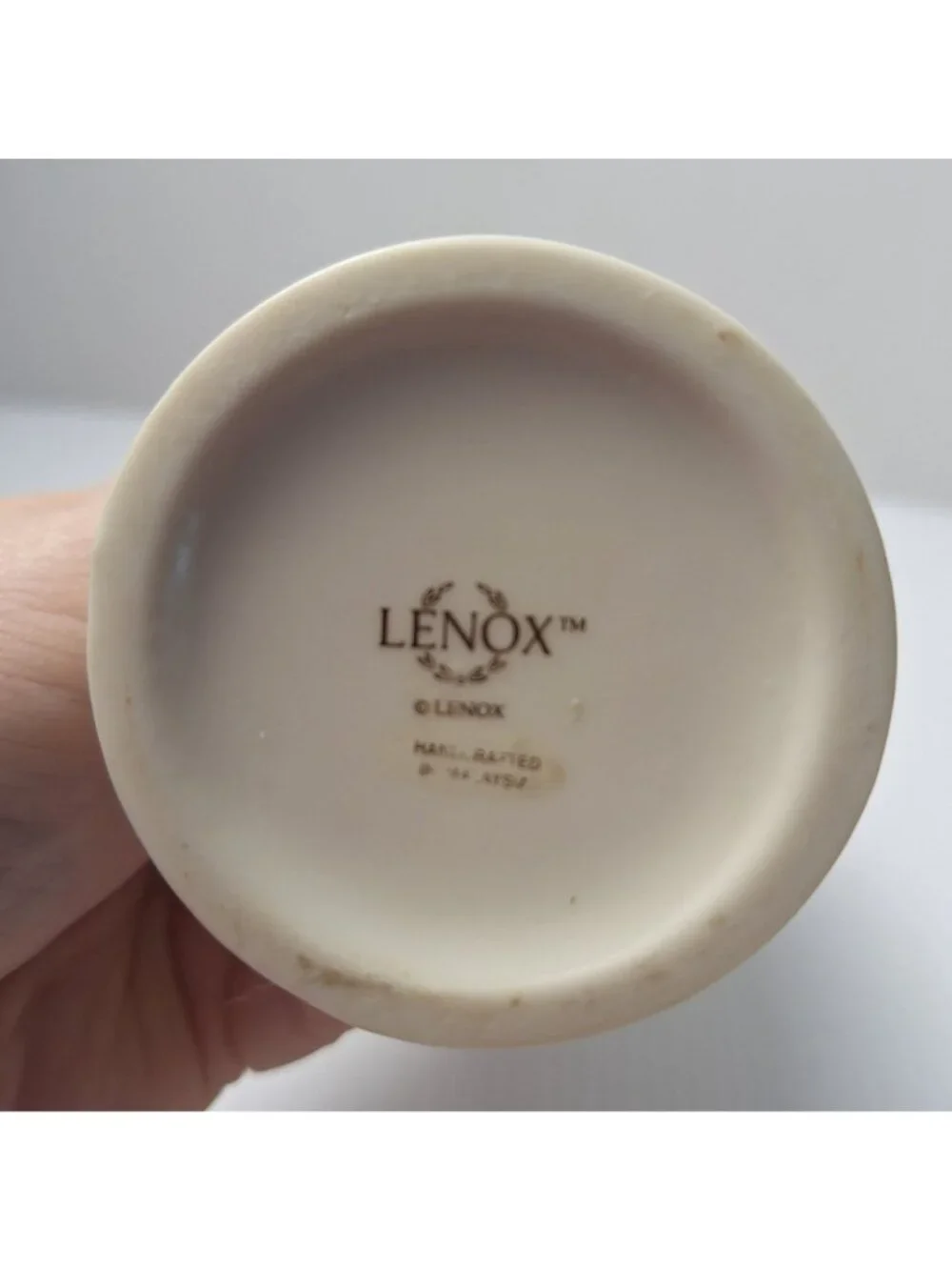 LENOX ROSE BLOSSOM BUD VASE IVORY PORCELAIN SCULPTED ROSE RIBBON 24K GOLD TRIM